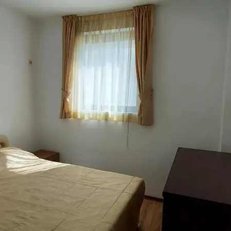 Daire Квартира С 2-Мя Спальнями В 700 М От Пляжа! Sunny Beach